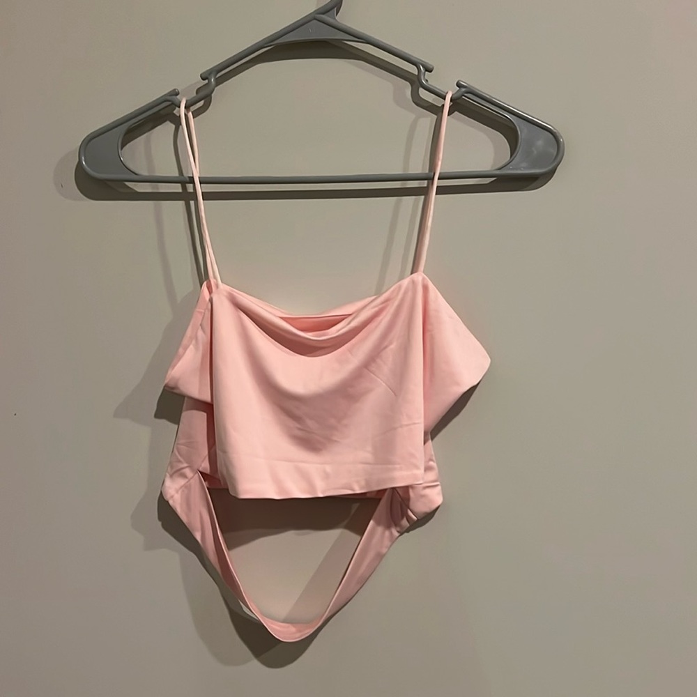 Pink going out crop tank top SHEIN